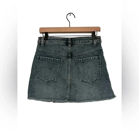 We The Free Women's Medium Wash Zip Up Denim Mini Skirt Size 24 - Picture 5 of 8